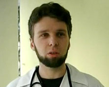 Сурков возложил вину за погромы на либеральную оппозицию, Ассанжа отпустили под залог, а 'Охта центр' покидает Петербург