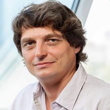 Алексей Захаров