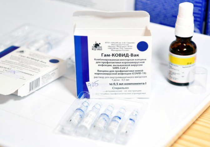 Doses of the Sputnik V vaccine against the coronavirus disease (COVID-19) are seen at a vaccination centre in Zilina, Slovakia June 7, 2021. REUTERS/Radovan Stoklasa/File Photo