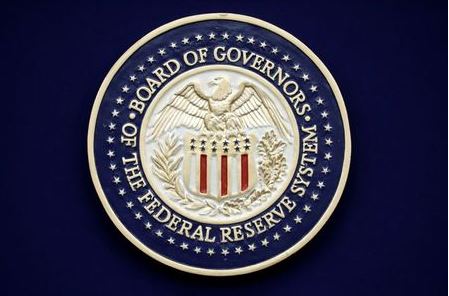The Federal Reserve seal is seen during Chairman Jerome Powell news conference following the two-day meeting of the Federal Open Market Committee (FOMC) meeting on interest rate policy in Washington, U.S., January 29, 2020. REUTERS/Yuri Gripas