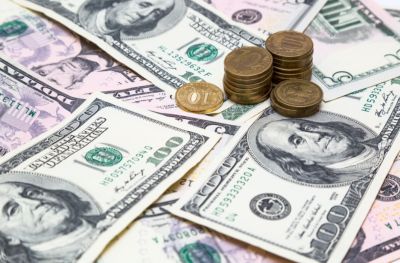 Как сейчас вложиться в валюту?