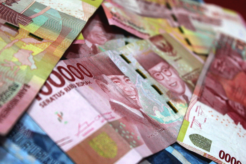 Индийский банк UCO откроет счет в Газпромбанке в рупиях
