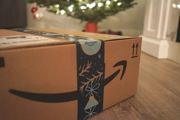 Amazon планирует нанять 150 тысяч сезонных работников на период праздников
