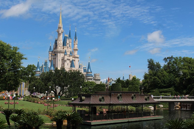 V Dekabre Disney Zapustit Podpisku Na Disney S Podderzhkoj Reklamy Finam Ru
