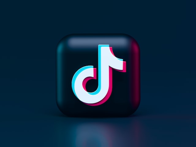 https://unsplash.com/