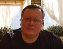 Александр Разуваев